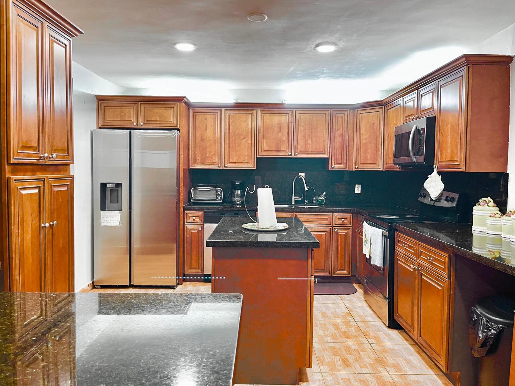 Akeyi Miami305 Private Bedrooms Экстерьер фото